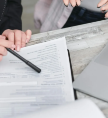 imgi_4_pexels-mikhail-nilov-7731402-scaled-e1717563979169